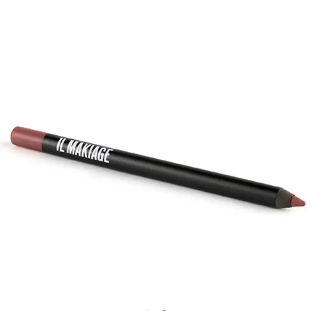 IL MAKIAGE Waterproof Lip Liner in Antique!